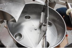 DZ-400 volumetric cup filler for granules